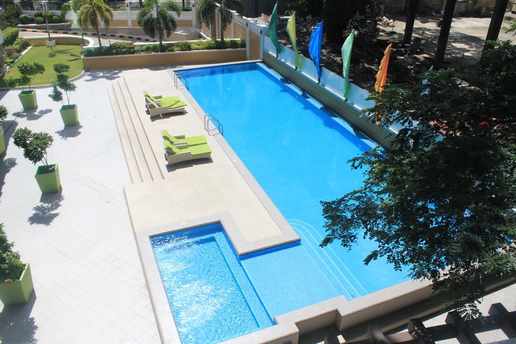 Padgett Place Prime Suites Cebu Exteriör bild